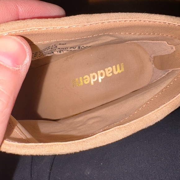 Studded Beige Ankle‎ Boots - Picture 4 of 4